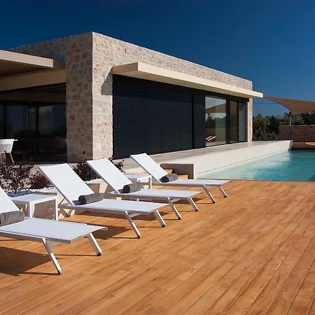 Petra Villa Pylos
